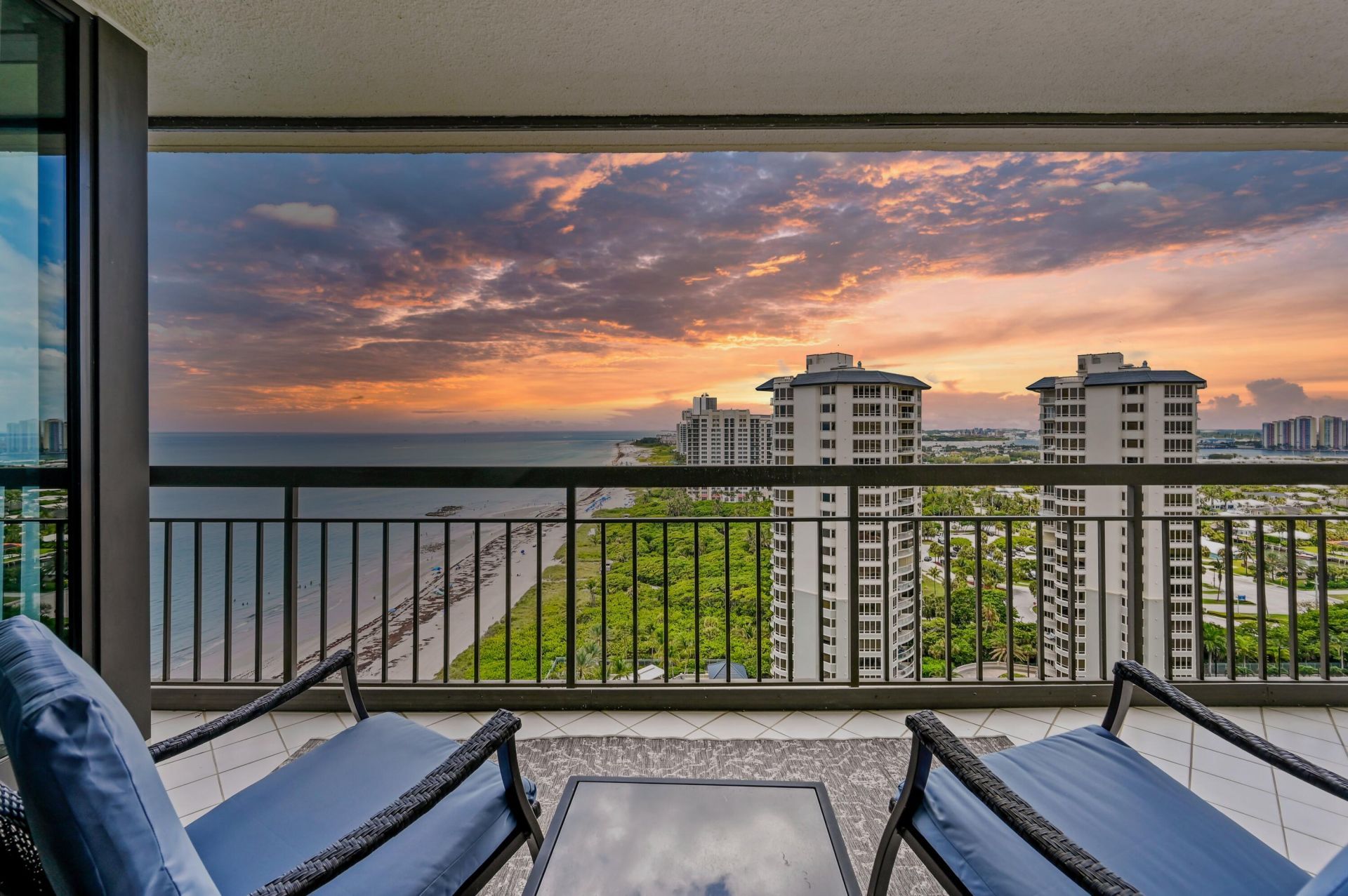 4000 N Ocean Drive, Unit 2004, Singer Island, FL 33404 Photo