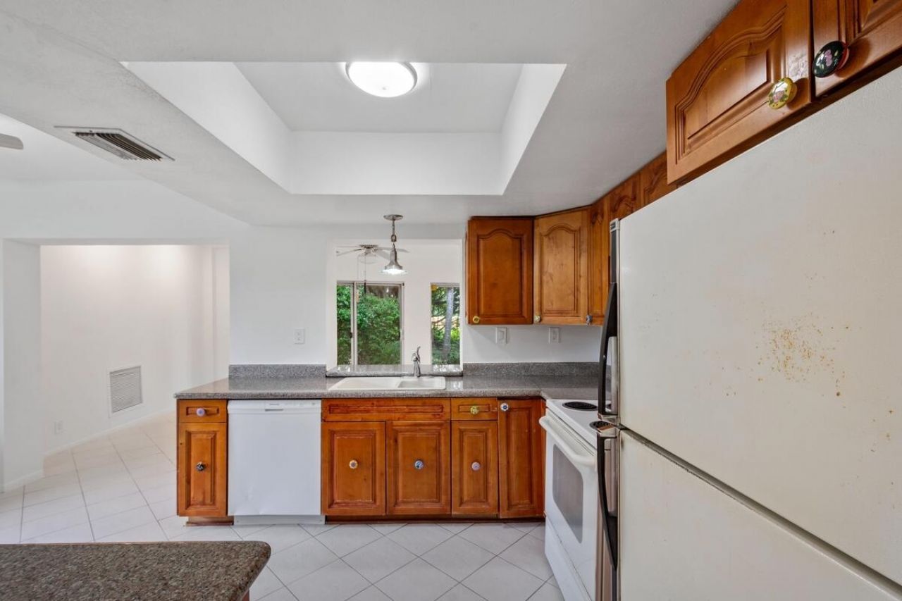 4704 Queen Palm Lane, Tamarac, FL 33319 Photo