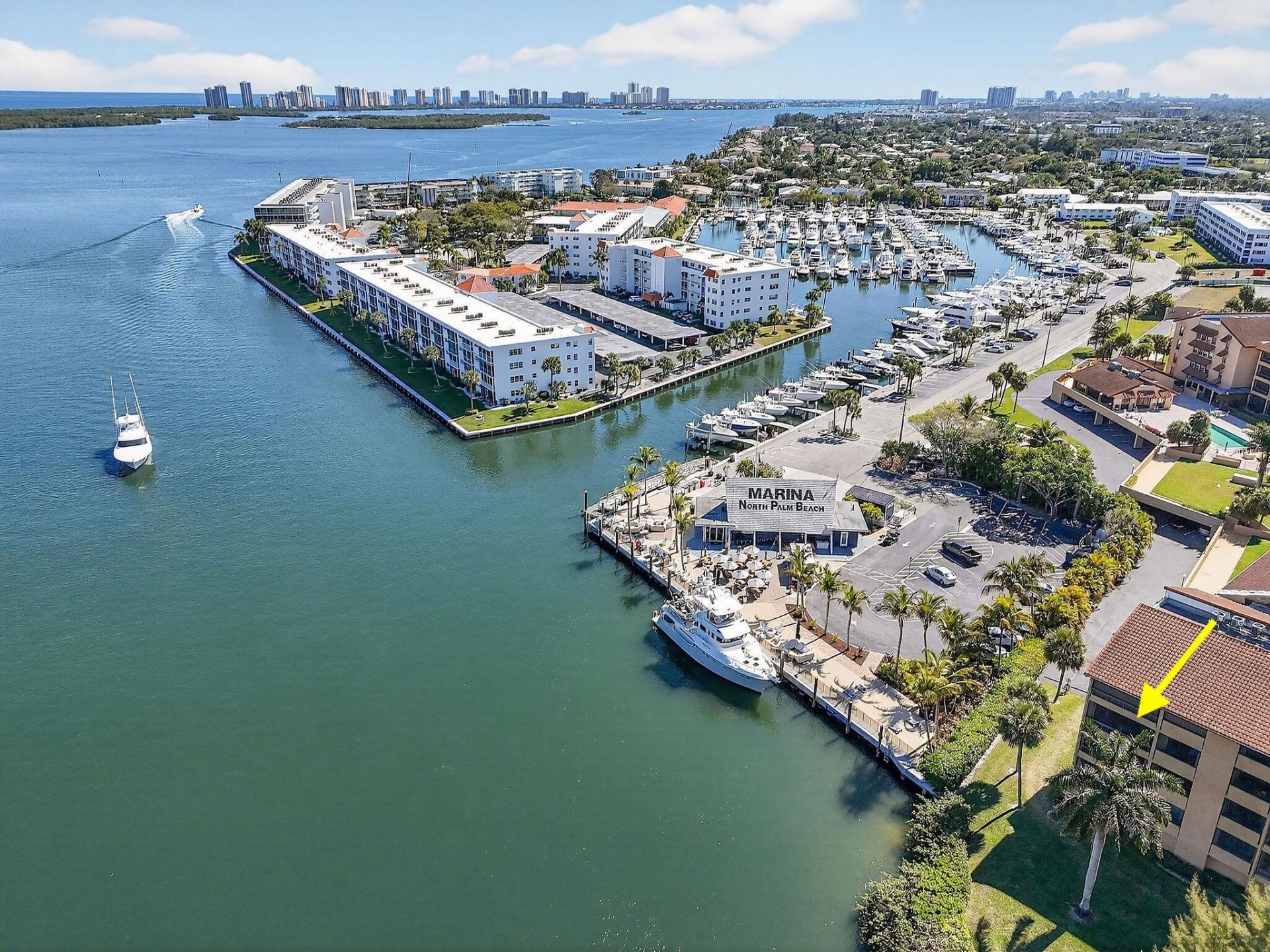 1036 Us Highway 1, Unit 324, North Palm Beach, FL 33408 Photo