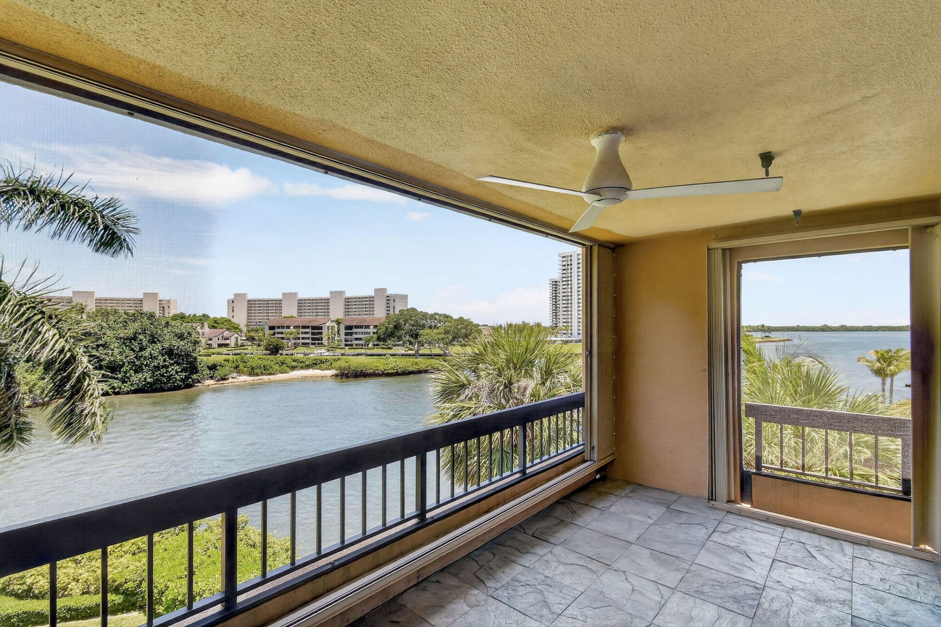 1036 Us Highway 1, Unit 324, North Palm Beach, FL 33408 Photo