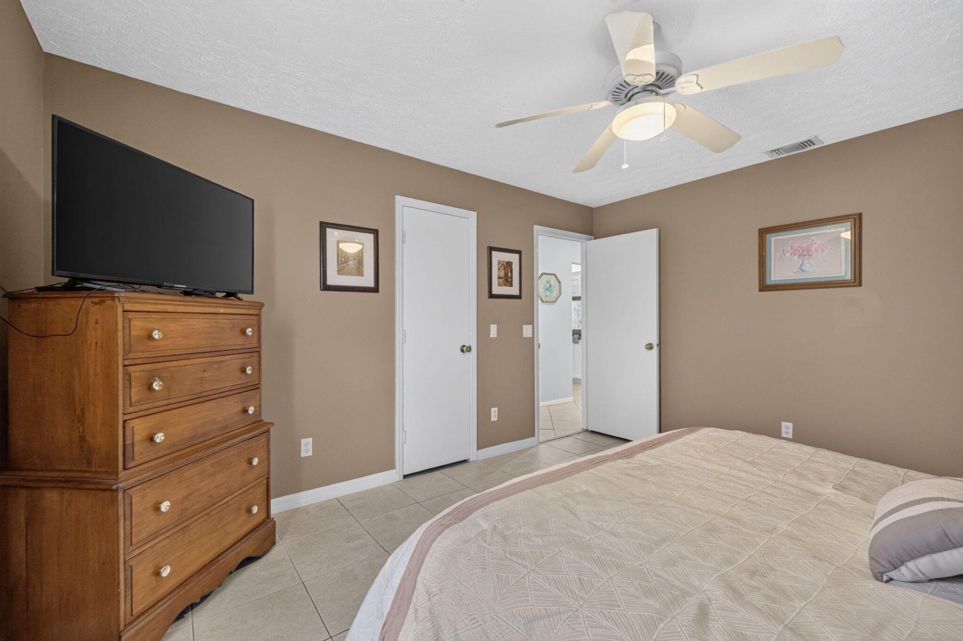 437 SE Nome Drive, Port Saint Lucie, FL 34984 Photo