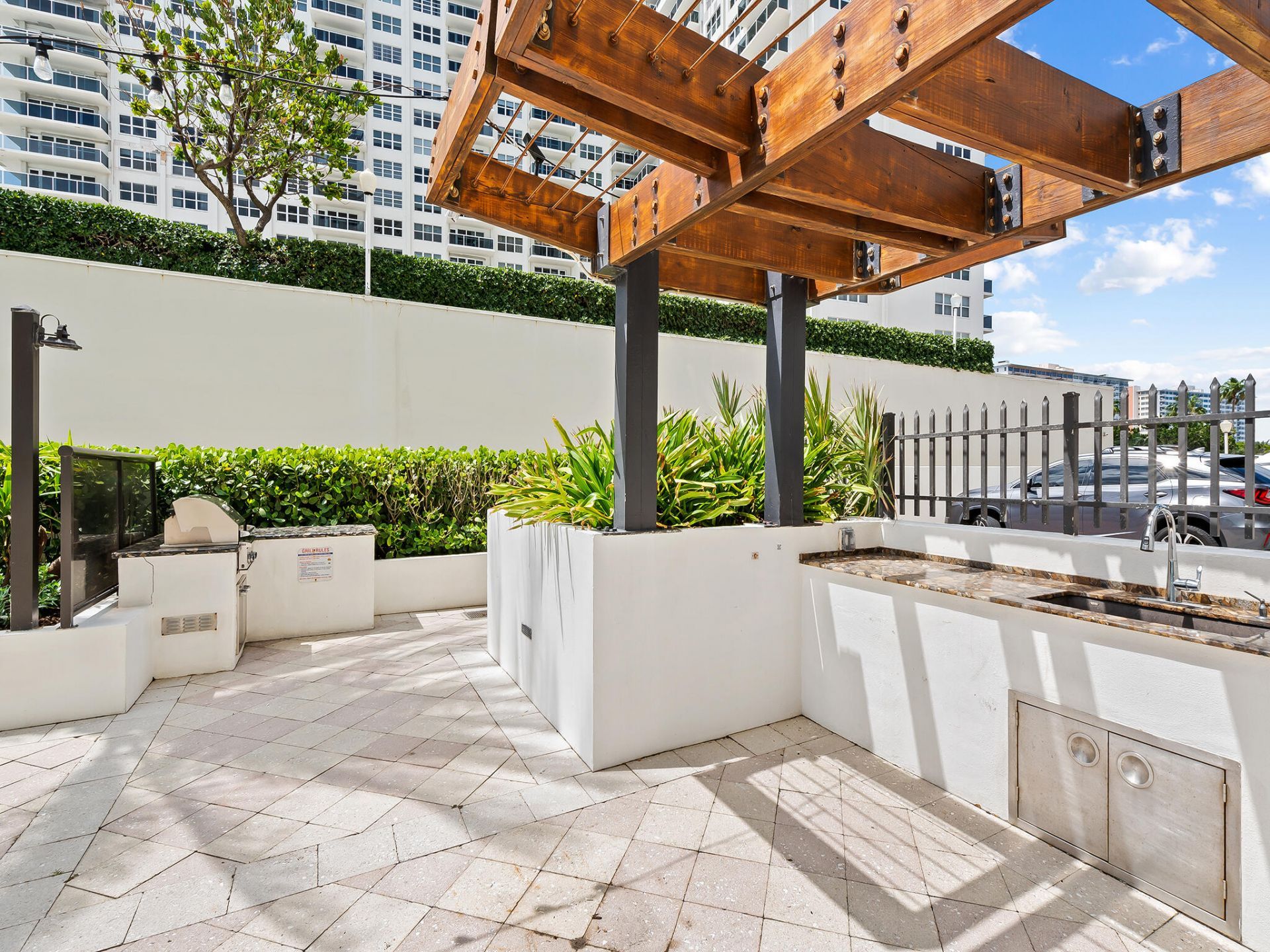 3550 Galt Ocean Drive, Unit 1011, Fort Lauderdale, FL 33308 Photo