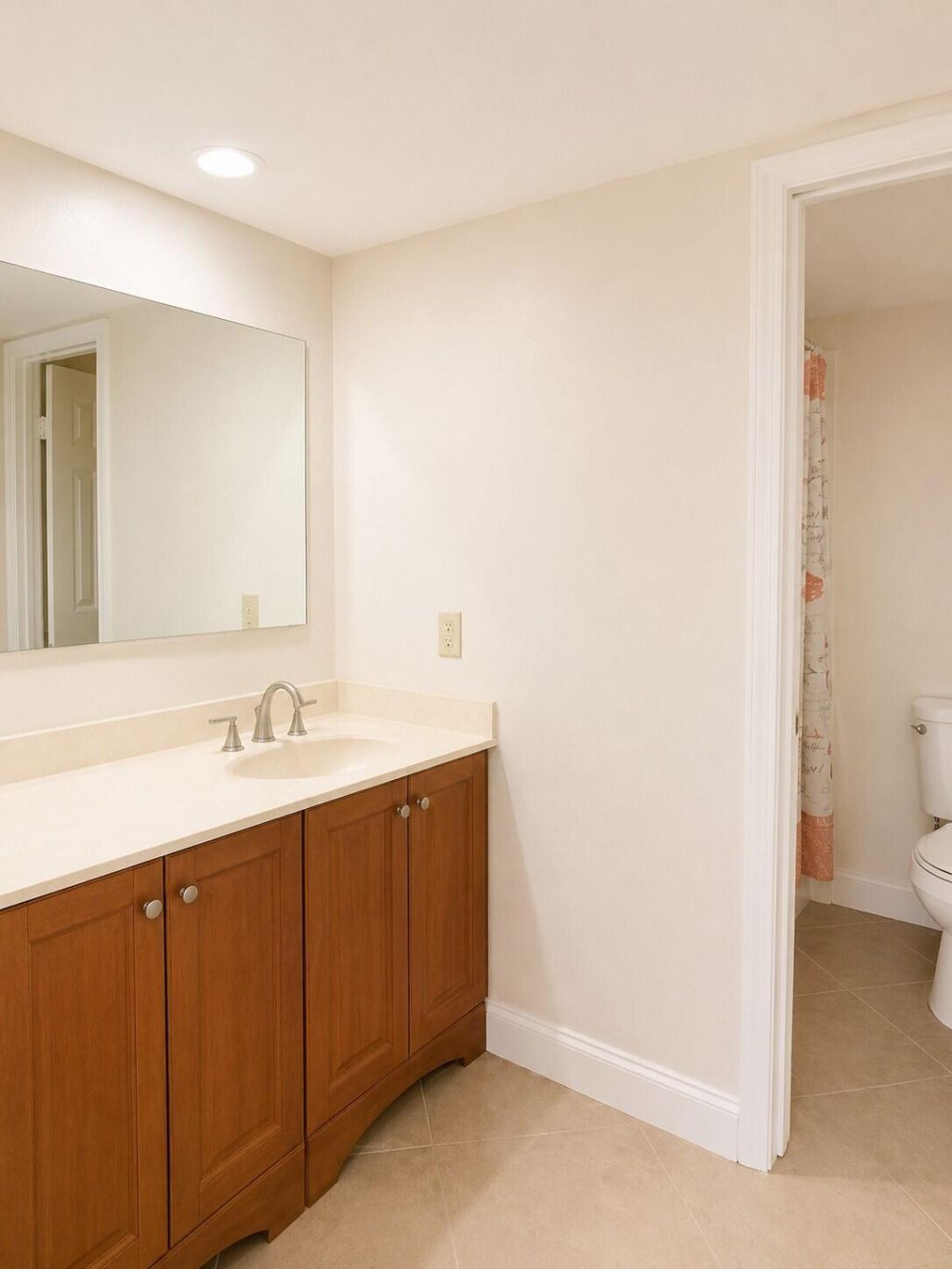 3516 Whitehall Drive, Unit 105, West Palm Beach, FL 33401 Photo
