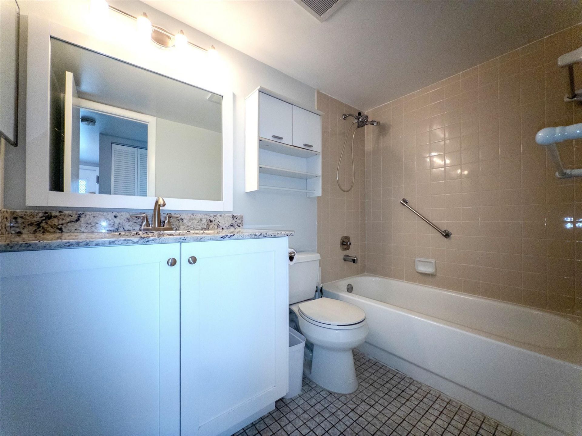 10332 Sunrise Lakes Boulevard, Unit 310, Sunrise, FL 33322 Photo