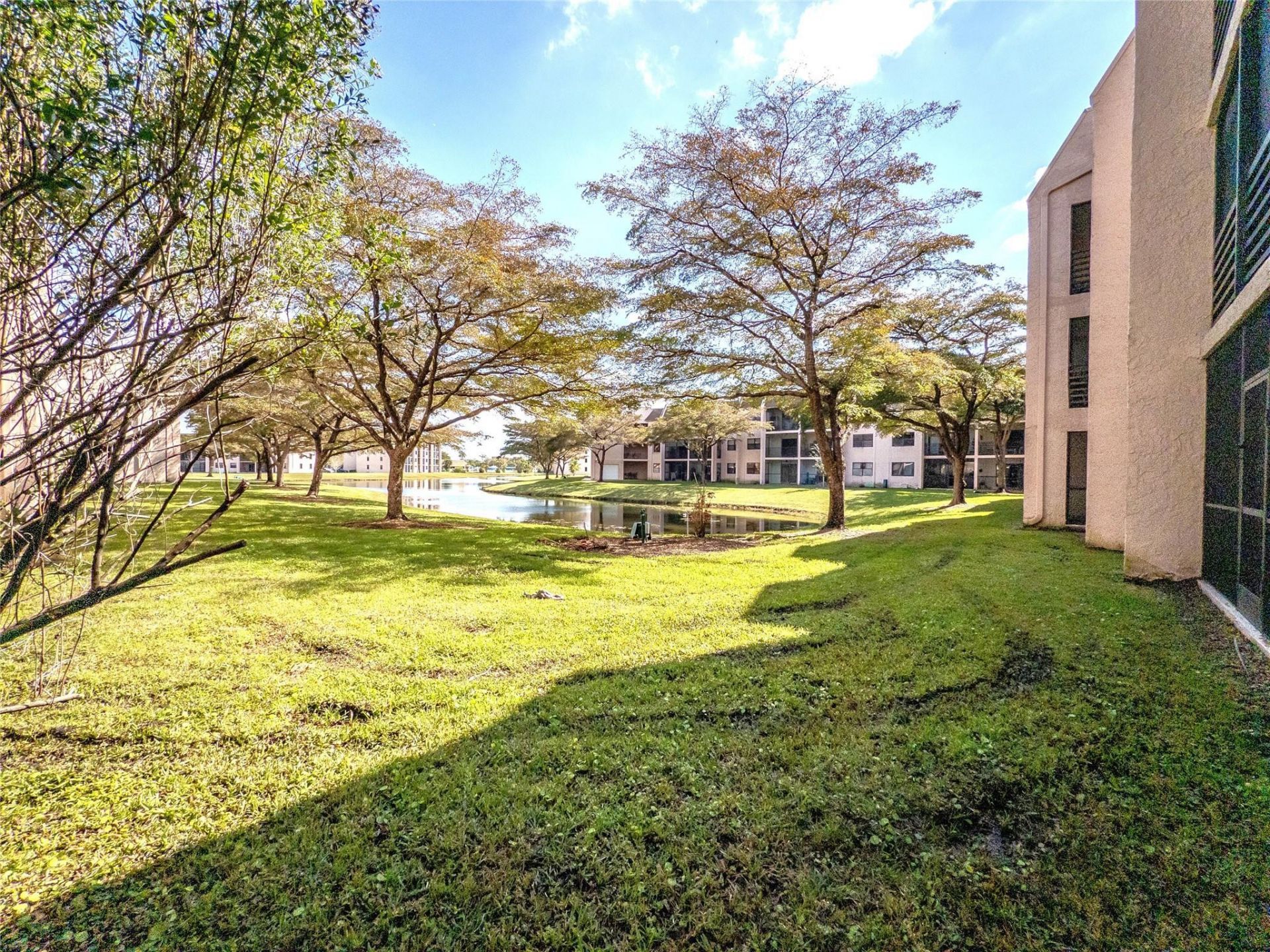 10332 Sunrise Lakes Boulevard, Unit 310, Sunrise, FL 33322 Photo