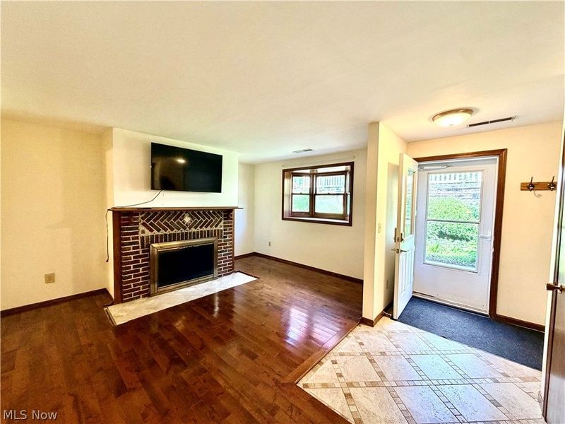 11056 State Route 44 , Unit M, Mantua, OH 44255 Photo 12