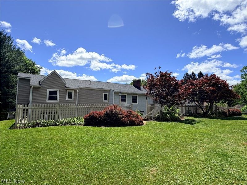11056 State Route 44 , Unit M, Mantua, OH 44255 Photo 2