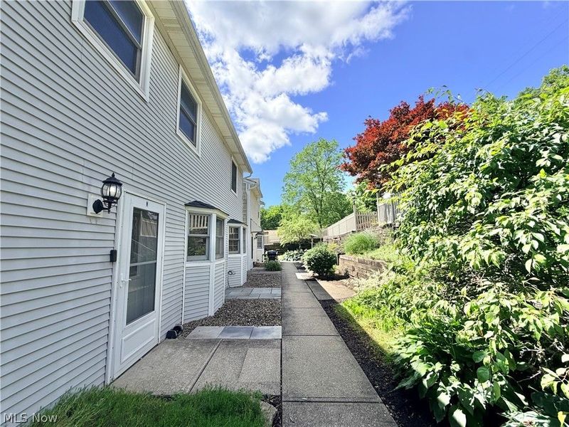 11056 State Route 44 , Unit M, Mantua, OH 44255 Photo 6