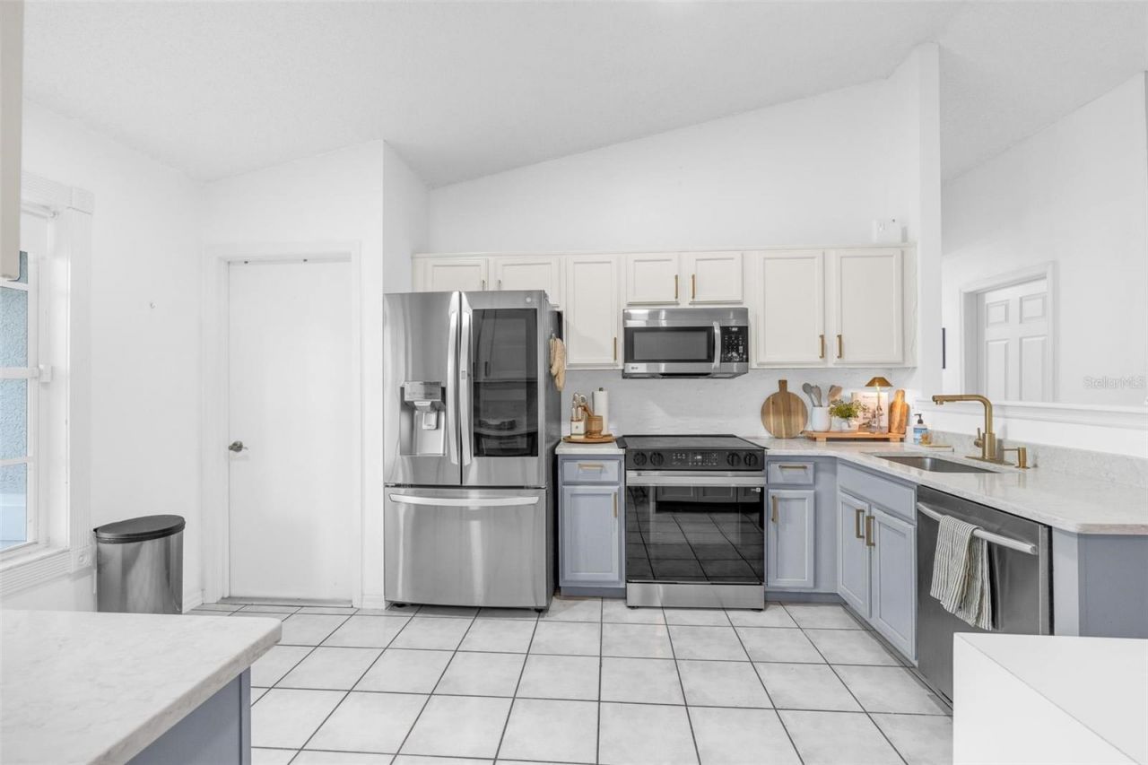 2704 Libbys Lane, Ocoee, FL 34761 Photo