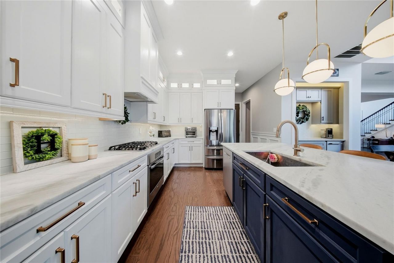 8413 Dunham Station Drive, Tampa, FL 33647 Photo