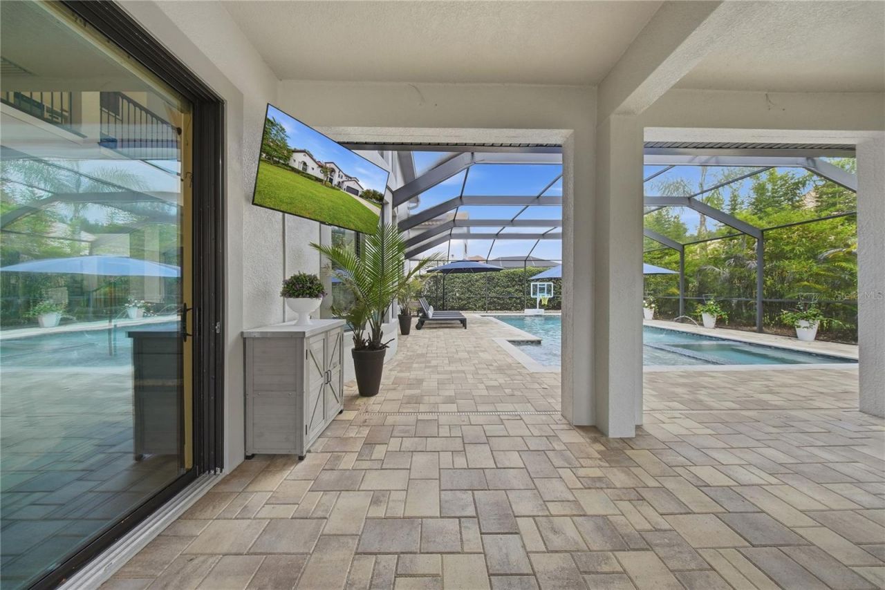 8413 Dunham Station Drive, Tampa, FL 33647 Photo