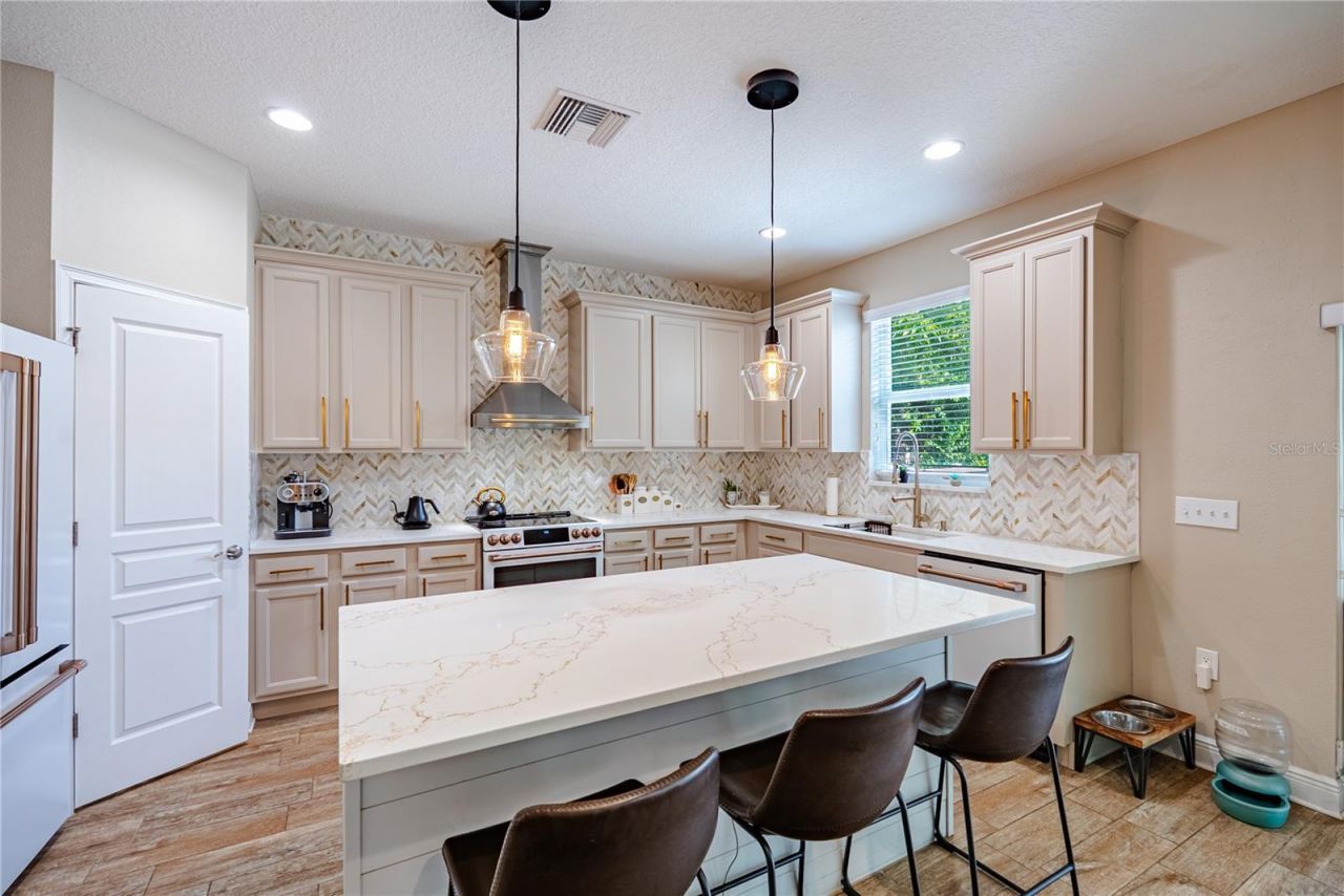 1908 W Nassau Street, Tampa, FL 33607 Photo