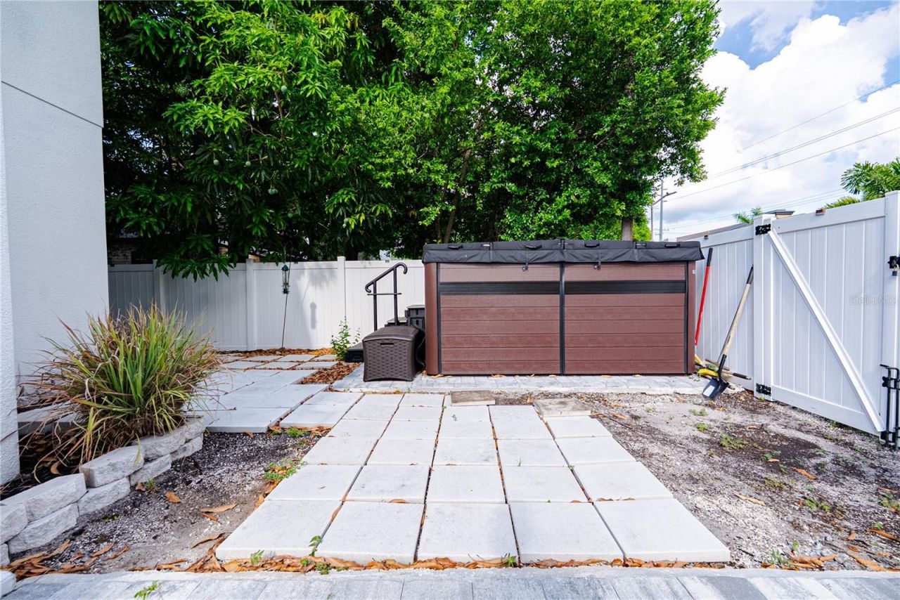 1908 W Nassau Street, Tampa, FL 33607 Photo