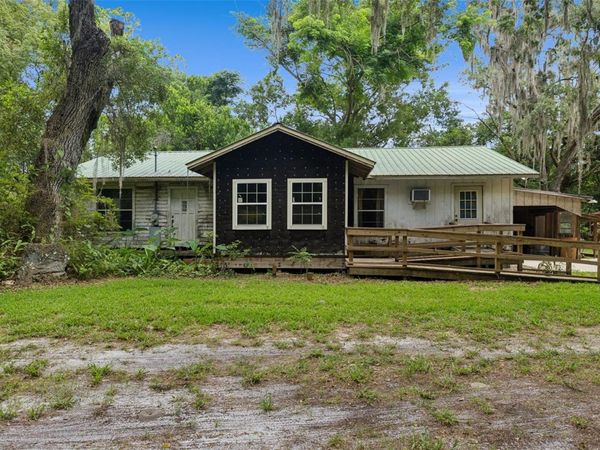 1555 CHURCH STREET , PIERSON, FL 32180