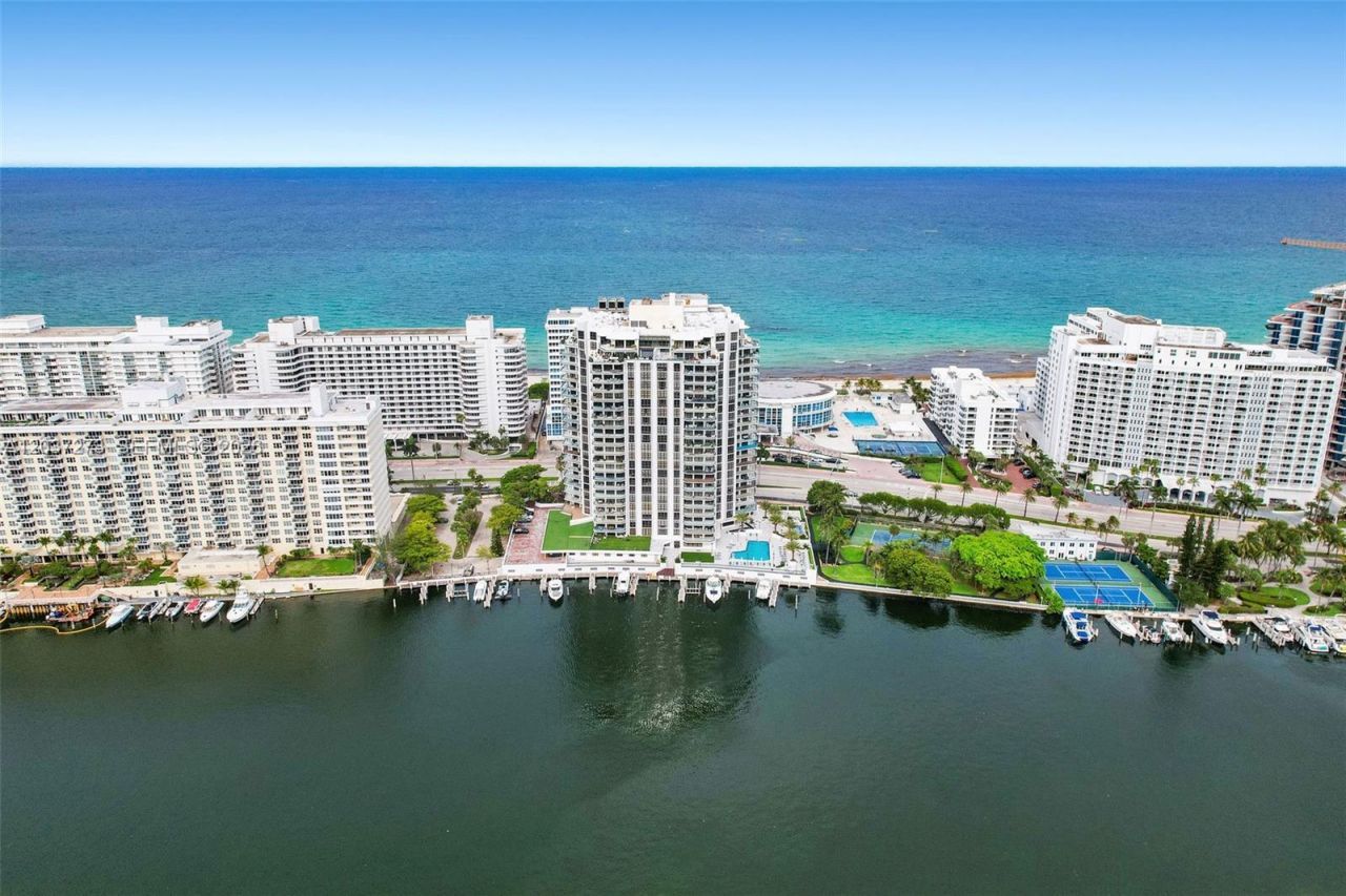 5500 Collins Ave , Unit 1401, Miami Beach, FL 33140 Photo