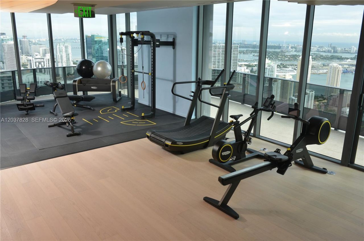 1000 Brickell Plaza , Unit 2007, Miami, FL 33131 Photo
