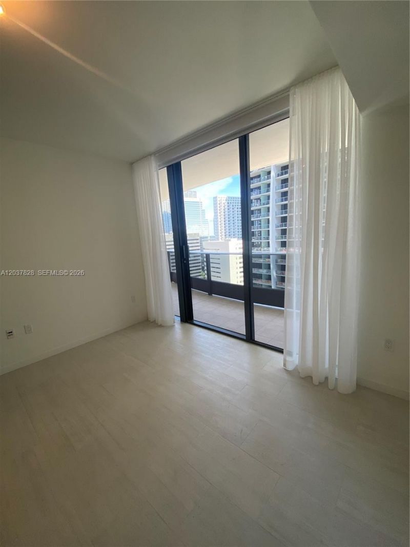 1000 Brickell Plaza , Unit 2007, Miami, FL 33131 Photo