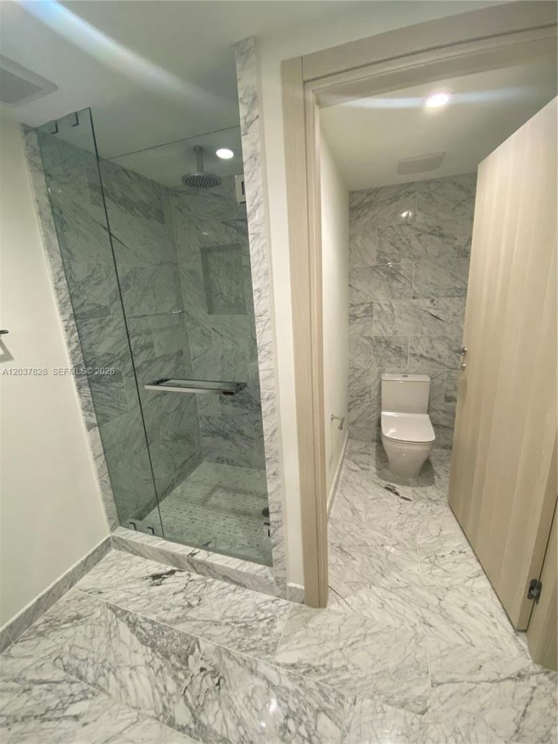 1000 Brickell Plaza , Unit 2007, Miami, FL 33131 Photo