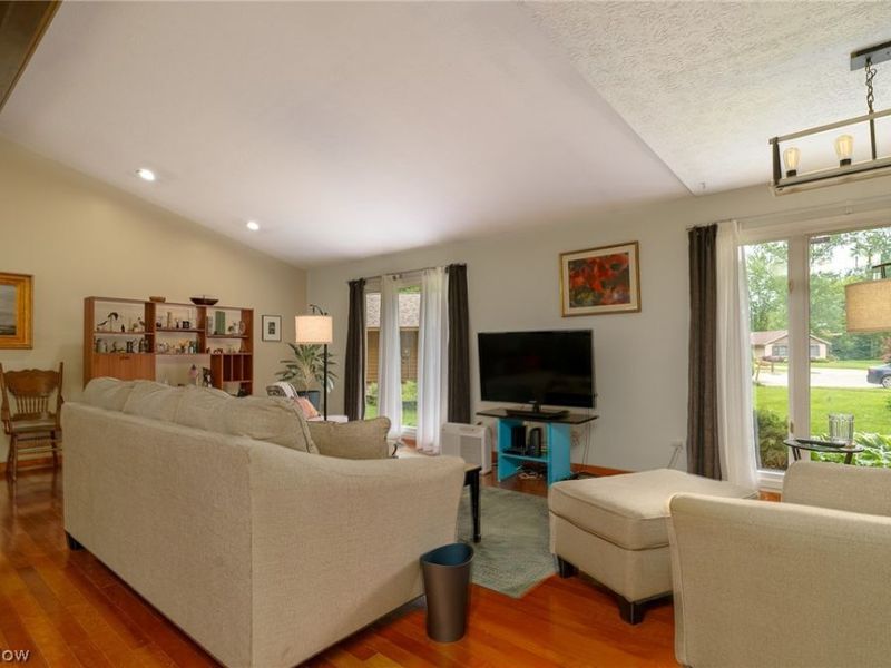 10804 Watercress Road, Strongsville, OH 44149 Photo 3