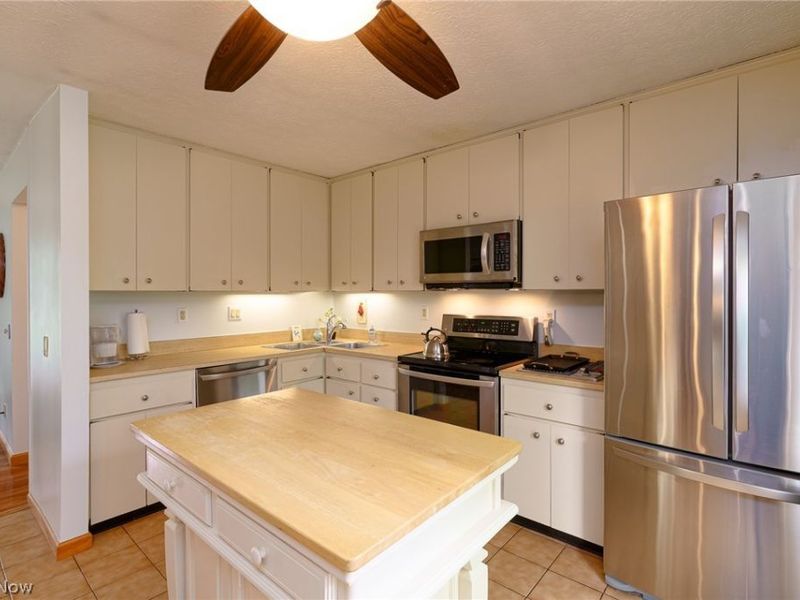10804 Watercress Road, Strongsville, OH 44149 Photo 7