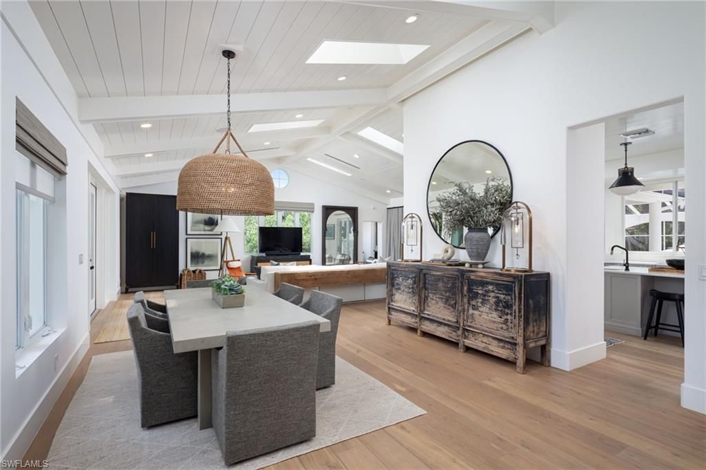 664 Hickory Rd , Naples, FL 34108 Photo