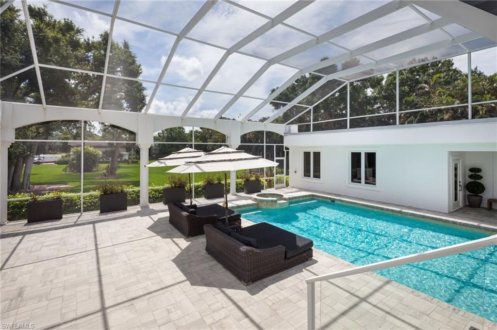 664 Hickory Rd , Naples, FL 34108 Photo
