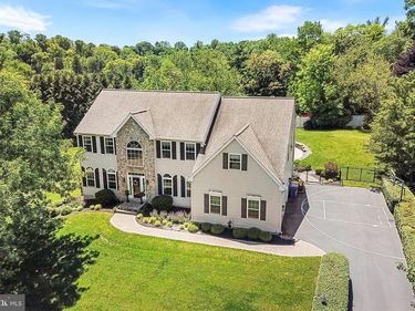 12 HIGH HILL LANE, THORNTON, PA 19373