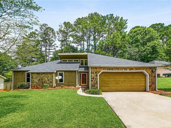 8808 Elon Trail , Jonesboro, GA 30238