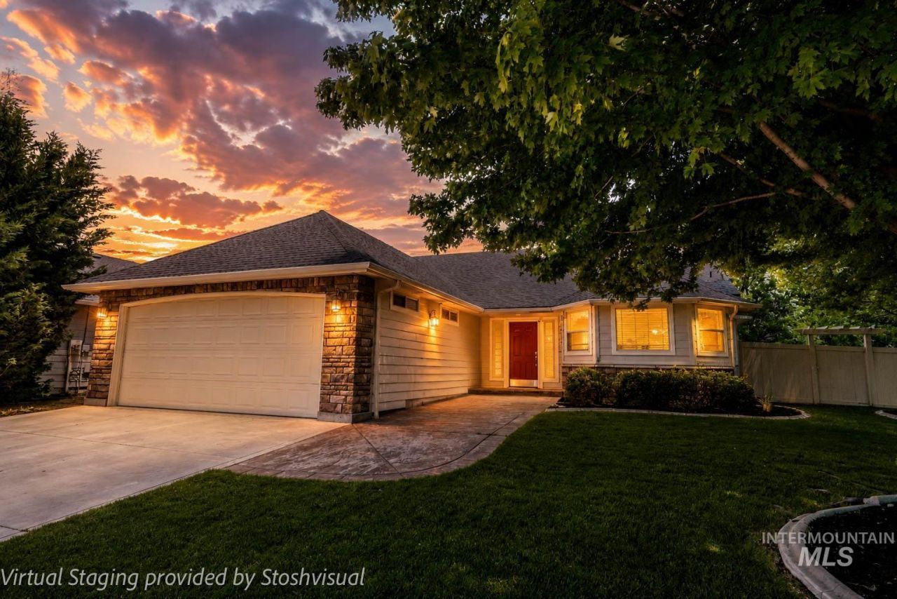 3424 N Leslie Way, Meridian, ID 83646 Main Photo