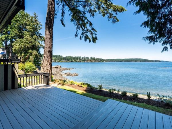 2330 Harbour Rd , Unit #16, Sidney, BC V8L 2P8