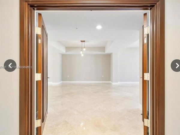 16275 Collins Ave , Unit 502, Sunny Isles Beach, FL 33160
