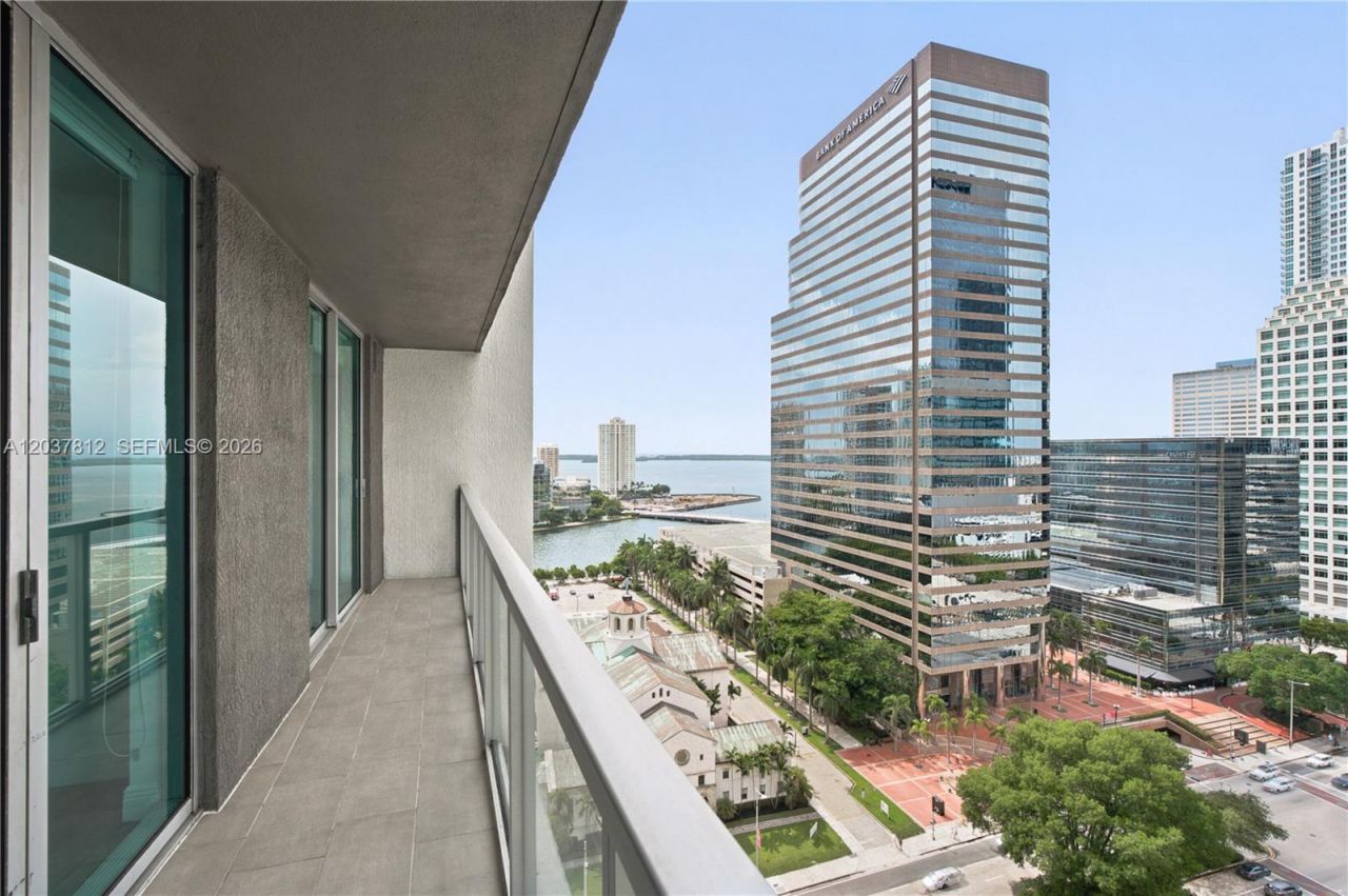 500 Brickell Av, Unit 1906, Miami, FL 33131 Photo