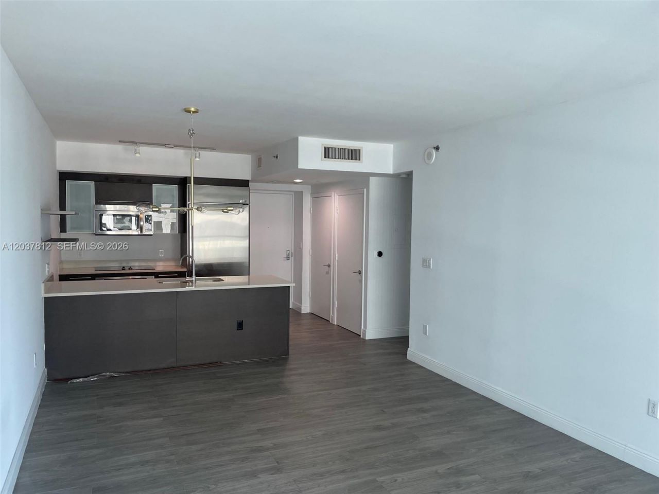 500 Brickell Av, Unit 1906, Miami, FL 33131 Photo