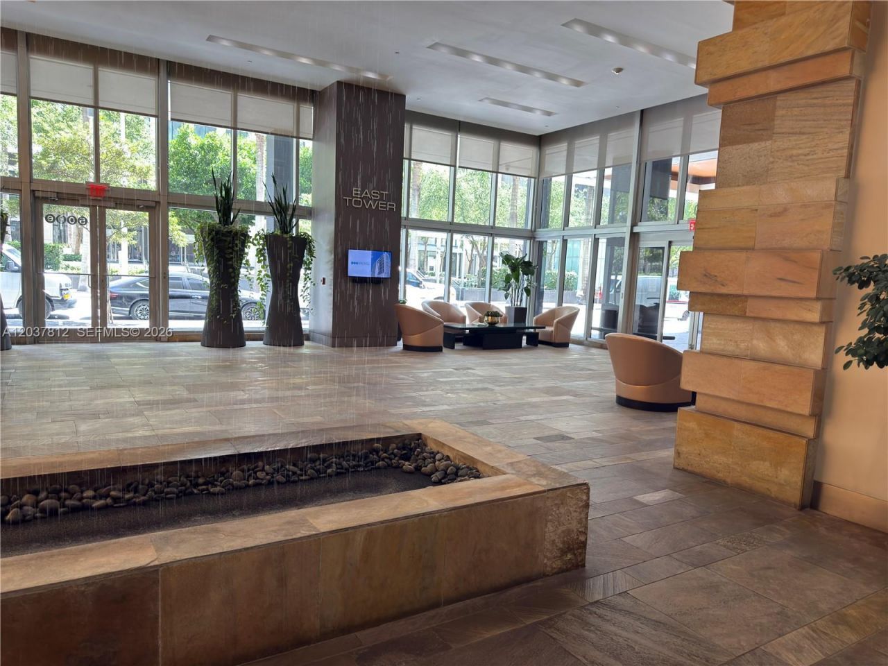 500 Brickell Av, Unit 1906, Miami, FL 33131 Photo