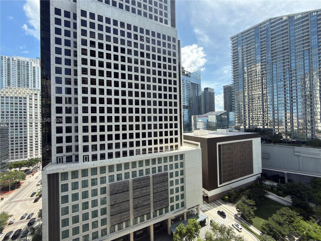500 Brickell Av, Unit 1906, Miami, FL 33131 Photo