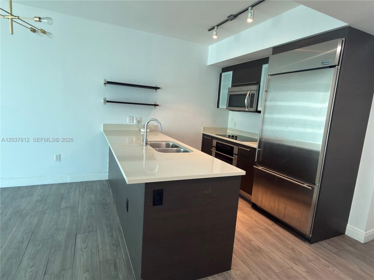 500 Brickell Av, Unit 1906, Miami, FL 33131 Photo