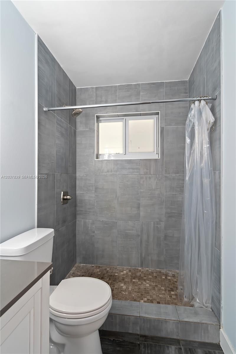 644 SW 7th Ct, Hallandale Beach, FL 33009 Photo