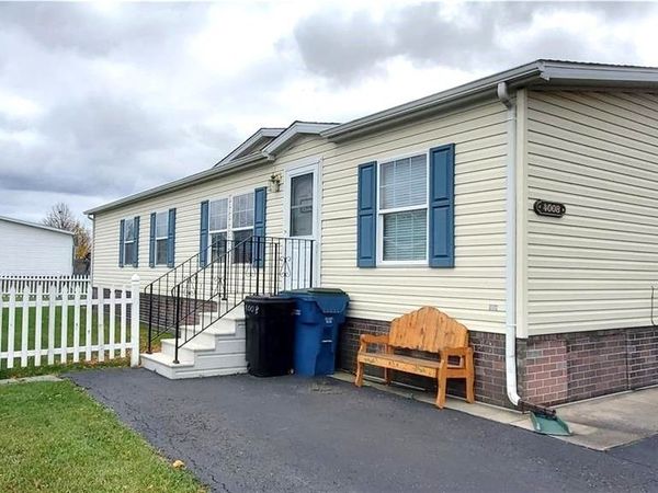 4008 Seneca Parkway , Niagara Falls, NY 14304