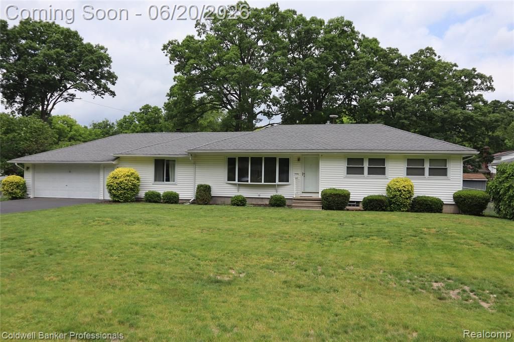 3456 Overton Street, Waterford Township, MI 48328 Main Photo