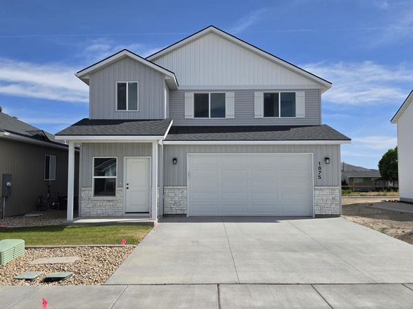 1875 Brynwood Ave, Chubbuck, ID 83202