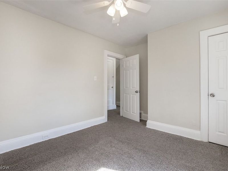 13621 Cranwood Drive , Garfield Heights, OH 44105 Photo 15