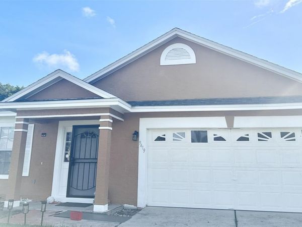 9419 CHANDON DRIVE , ORLANDO, FL 32825