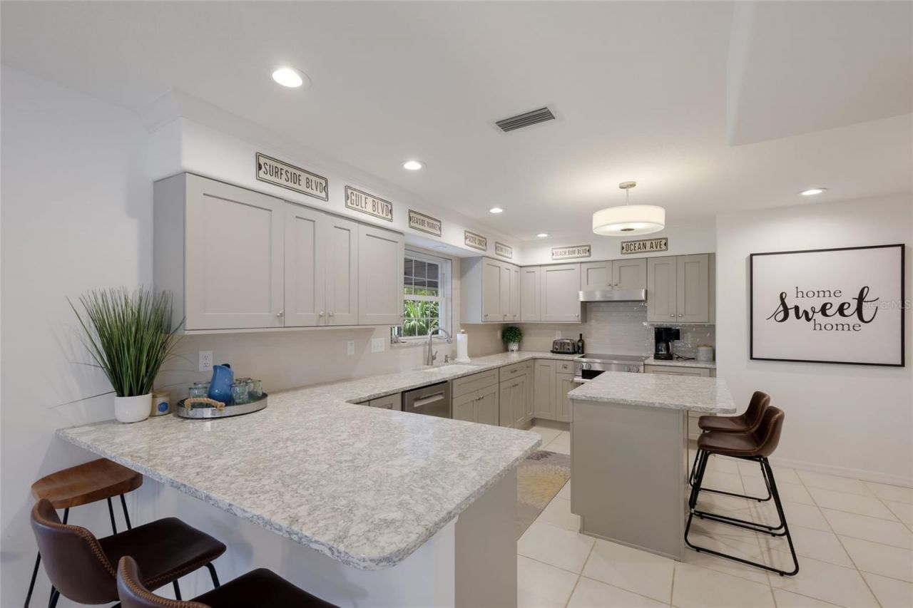115 Hammock Road, Anna Maria, FL 34216 Photo