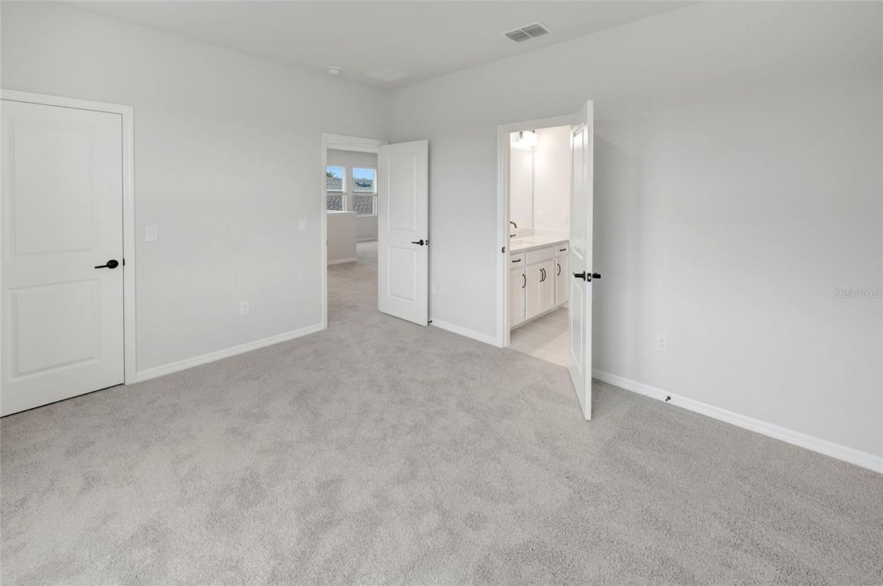 630 Kingswood Court, Bradenton, FL 34212 Photo