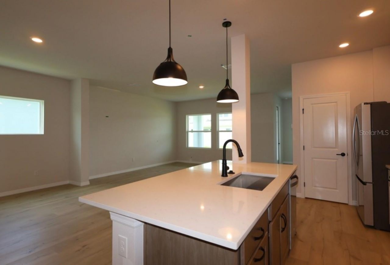 630 Kingswood Court, Bradenton, FL 34212 Photo