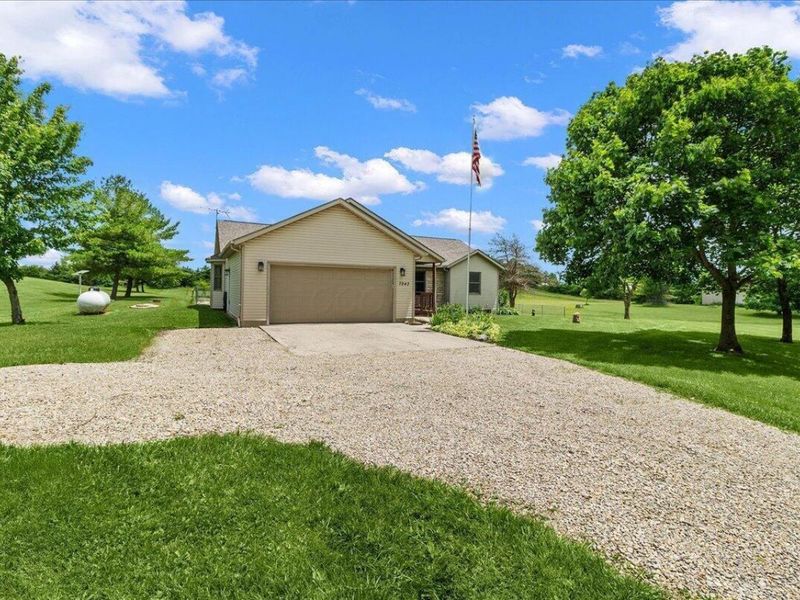 7243 State Route 559 , Zanesfield, OH 43360 Photo 4