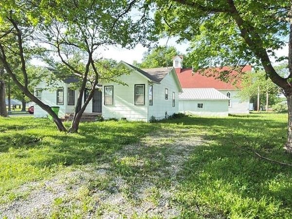 1300 E Park Avenue, Rich Hill, MO 64779