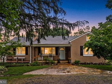 6428 JOHN S MOSBY HIGHWAY, MIDDLEBURG, VA 20117