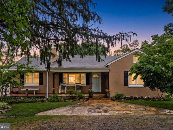 6428 JOHN S MOSBY HIGHWAY, MIDDLEBURG, VA 20117