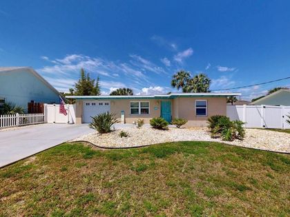 119 N Palmetto Avenue Flagler Beach, FL 32136